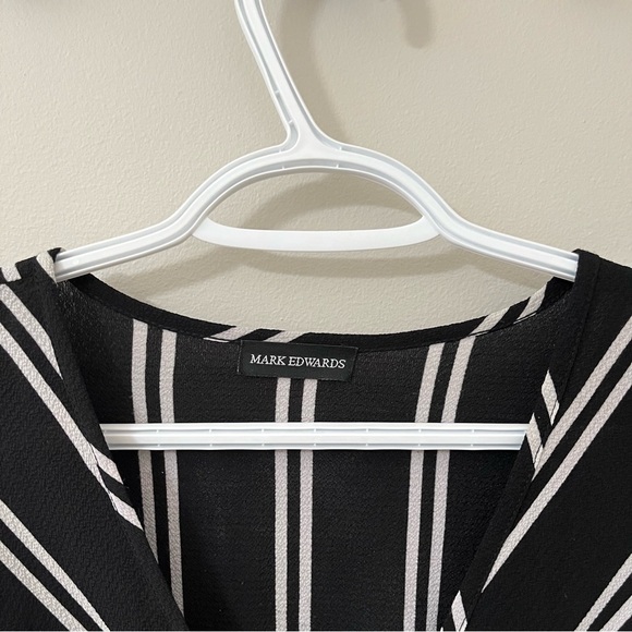 Mark Edwards Black & White Faux Wrap V-Neck Dress - Picture 3 of 3